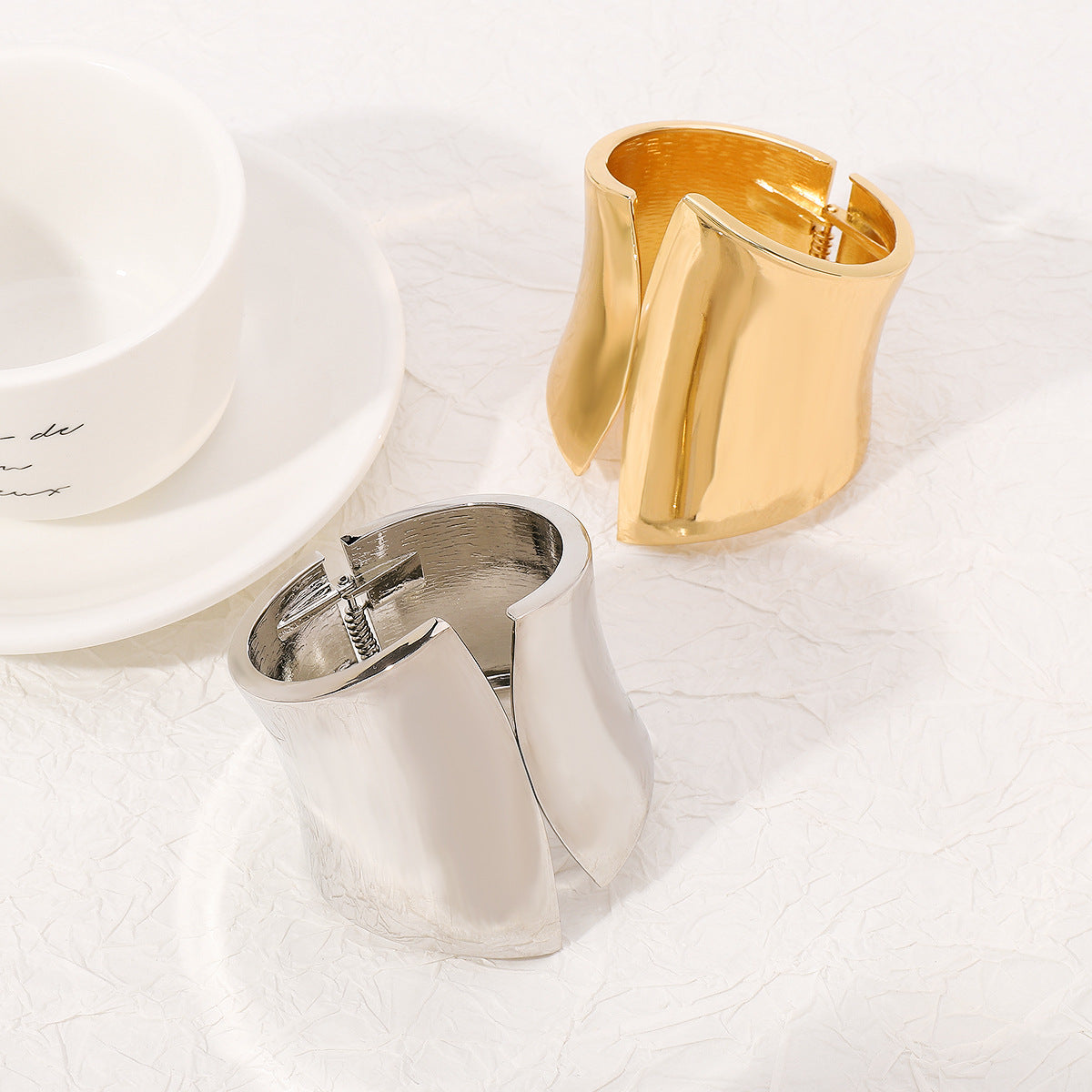 Sweet-Edgy Geometric Alloy Cuff Bracelet with Plated Finish and Asymmetrical Open Design