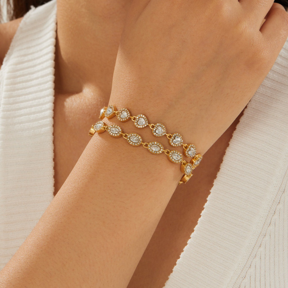 Elegant Business Gold Plated Stainless Steel Heart Geometric Cubic Zirconia Bracelet for Women