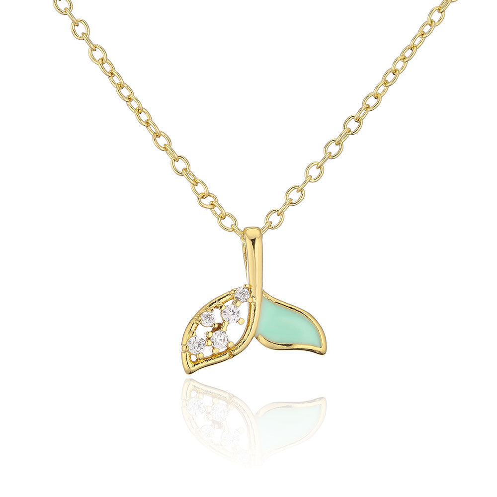Collana Pendente Coda di Pesce Fresca e Delicata da Donna in Rame con Placcatura in Oro 18K e Finitura a Smalto