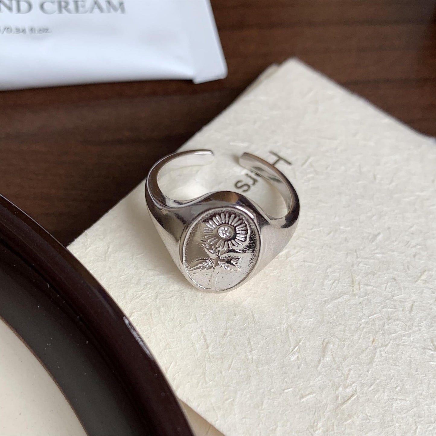 Anello da donna in argento sterling 925, con cuore e girasole, stile minimalista