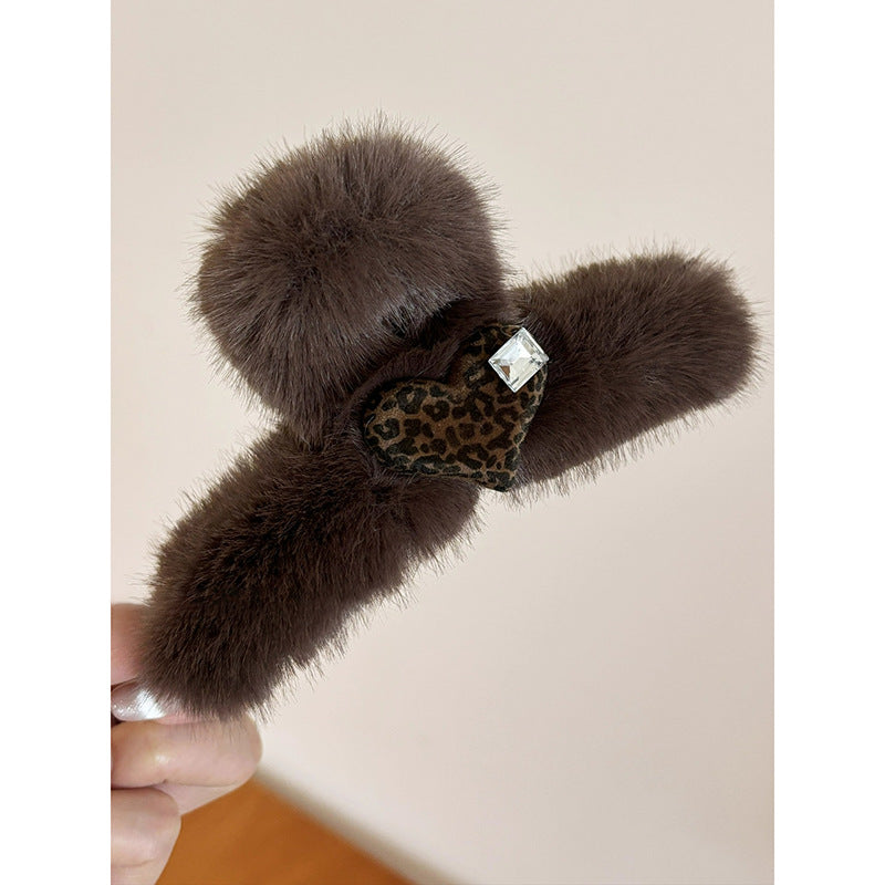 Luxury-Style Velvet and Acrylic Heart-Shaped Hair Claw for Women, Retro Fall Winter Everyday Accessory