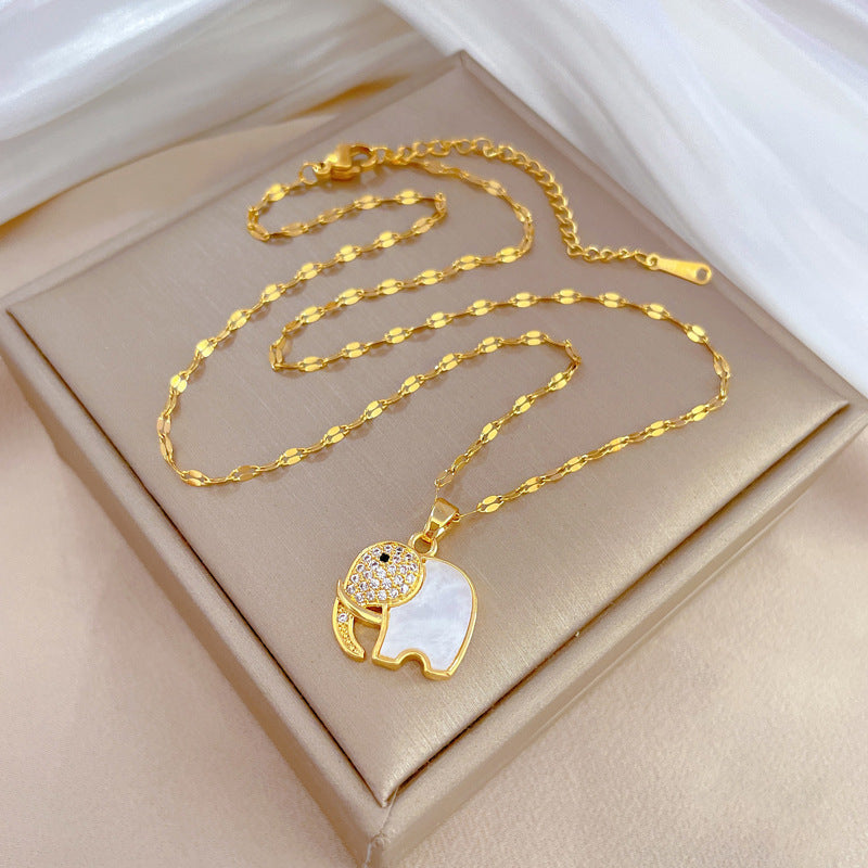 Collana Lusso Elegante Geometrica Elefante Guscio in Titanio Acciaio e Acciaio Inossidabile con Ciondolo in Rame