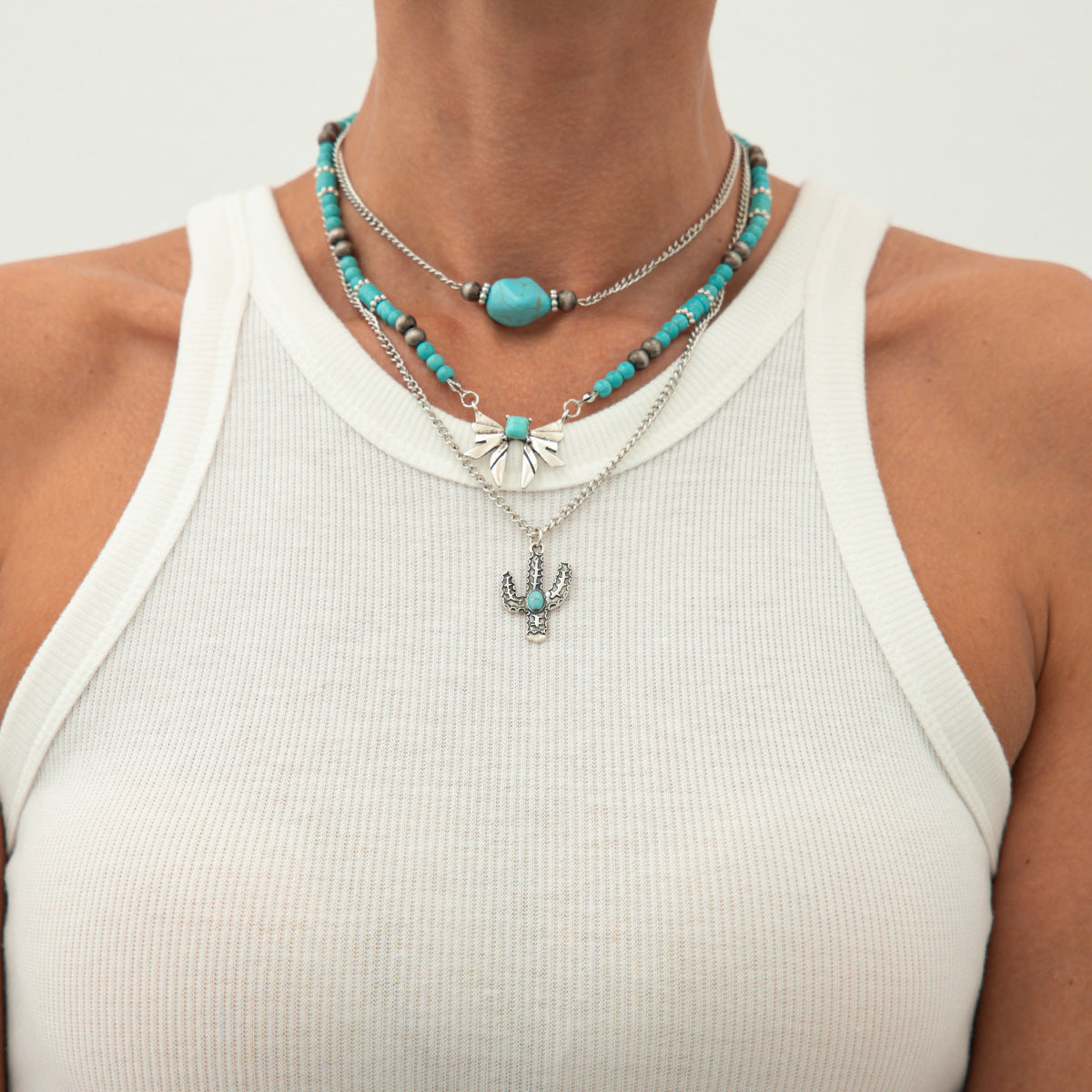 Vintage Bohemian Y-Shaped Tassel Necklace with Turquoise Heart Pendant in Alloy with Plated Finish