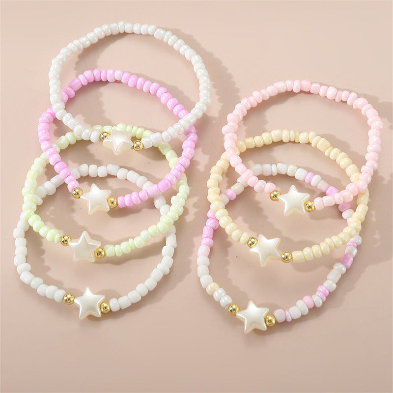 Juego de pulseras de resina plástica con forma de corazón, minimalistas, para niños, hechas a mano con cuentas de colores