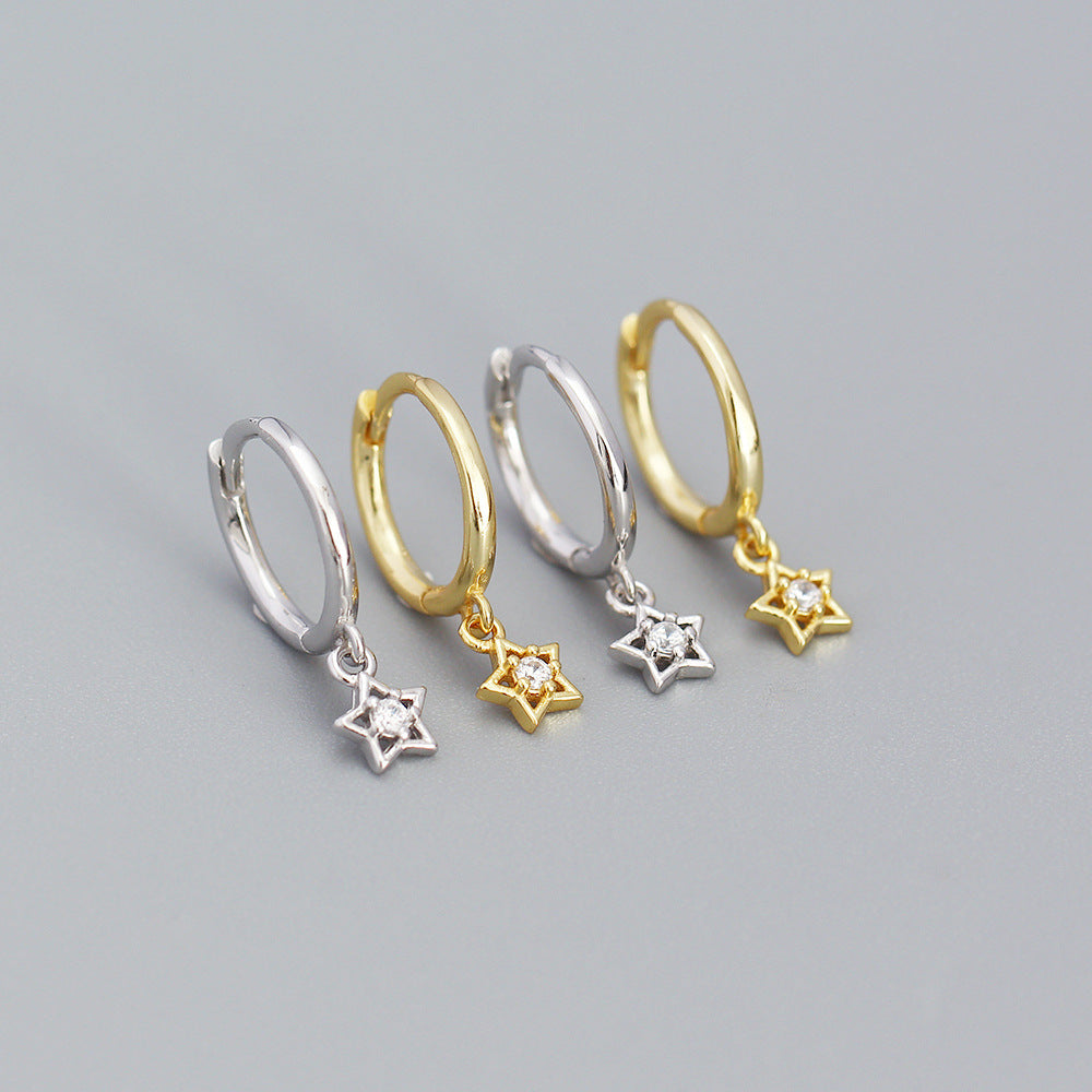Orecchini a perno da donna a forma di stella minimalisti in argento sterling placcato