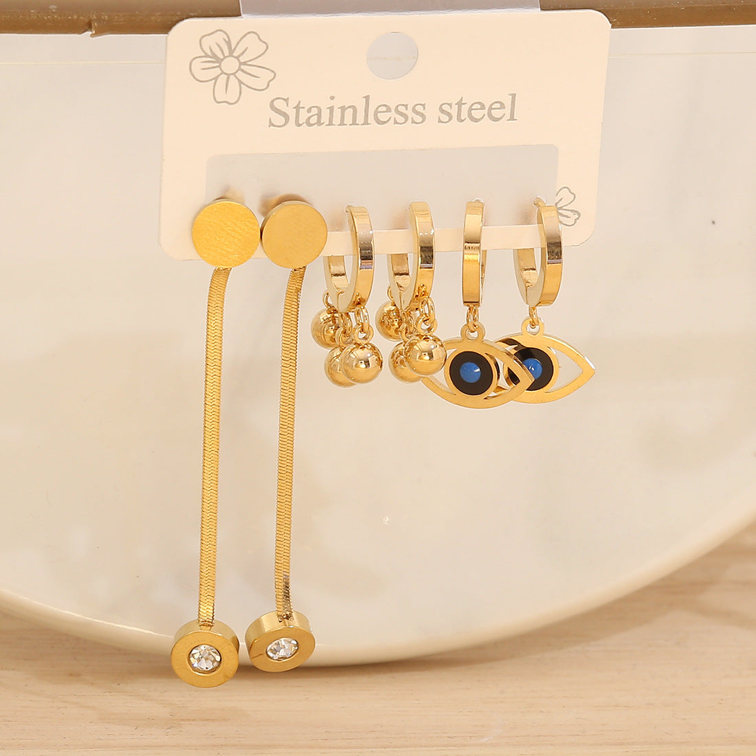 Fashionable Daisy and Clover Stud Earrings in Stainless Steel with Plated Finish for Women