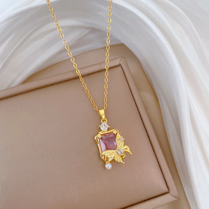 Collar de lujo con colgante de mariposa de acero de titanio e incrustaciones de circonita para mujer, delicada cadena de clavícula con diseño geométrico