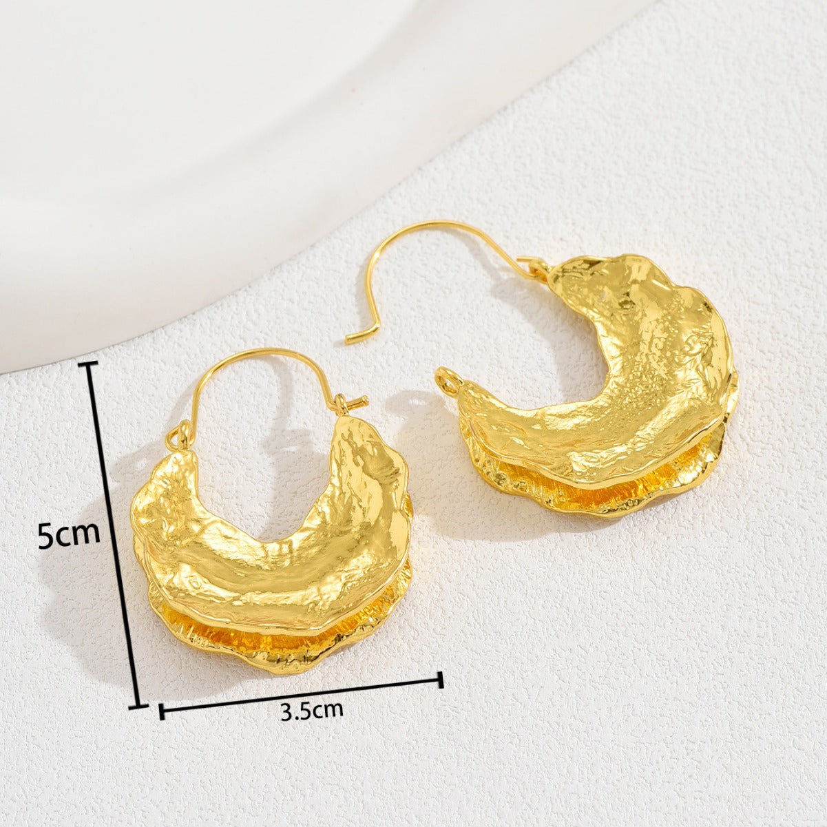 Pendientes Minimalistas Geométricos con Onda en Forma de U Chapados en Oro, de Aleación, con Diseño de Hoja Plegada para Mujer