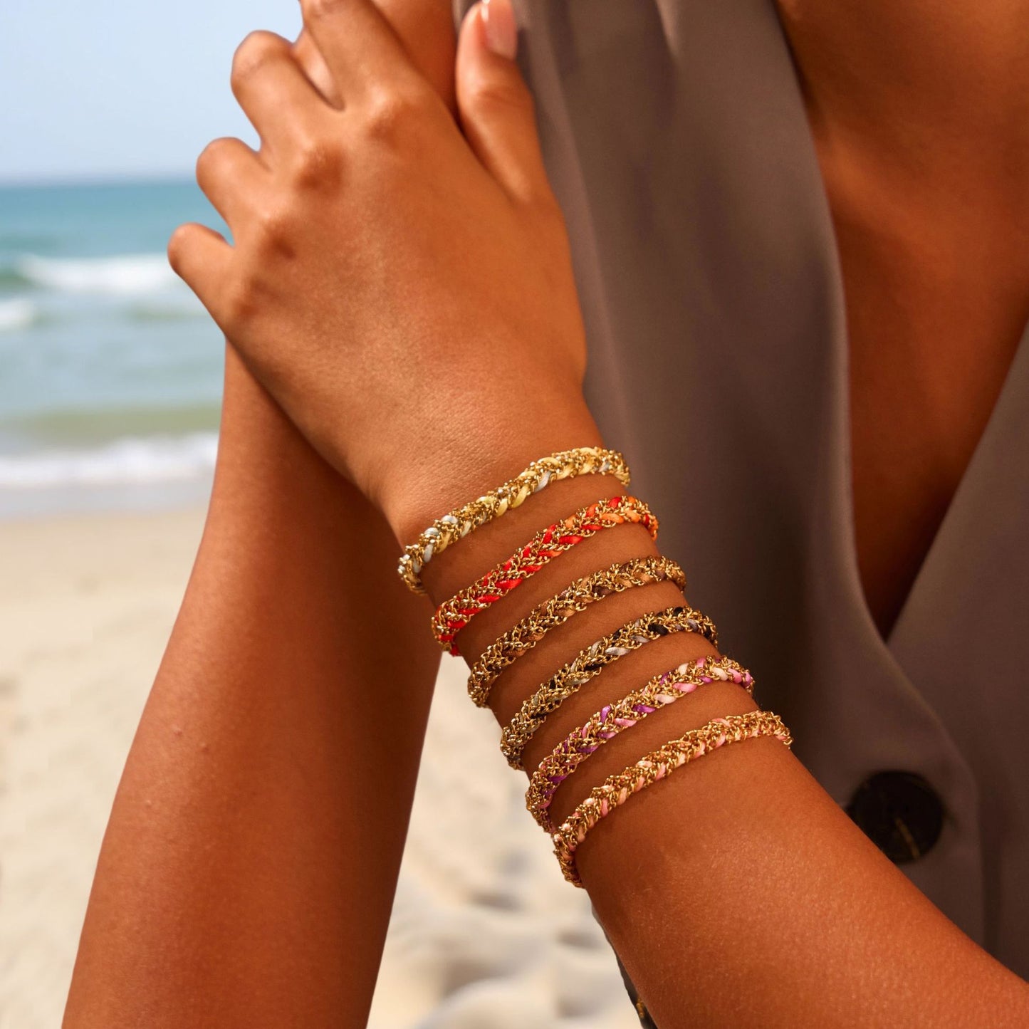 Fashionable Geometric Stainless Steel Braided Rope Bracelet with Tassel and Plated Finish for Women