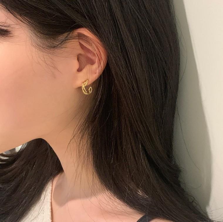 Orecchini a perno da donna in argento Sterling 925 a forma di cuore, minimalisti, a corda intrecciata