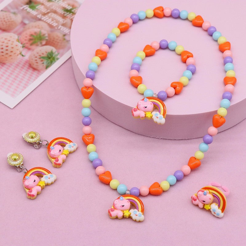 Collana in resina unicorno cartone animato per bambini con catena di perline rotonde, ciondolo a forma di animale fatto a mano, gioielli collezione principessa