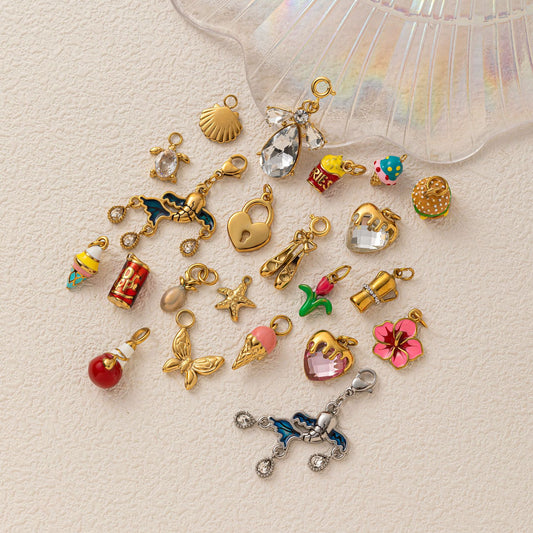 Barra de dijes DIY con baño de oro PVD de 18 quilates de acero inoxidable con corazón vintage