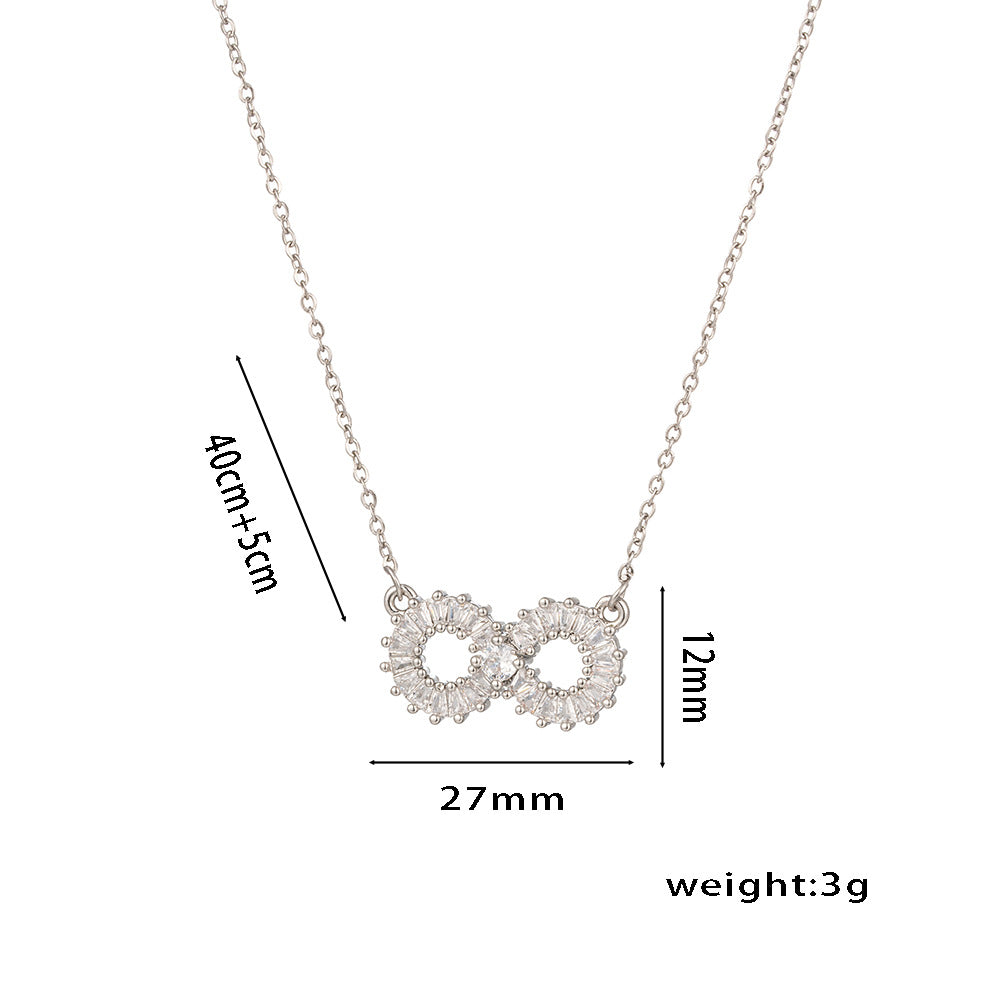 Collana Minimalista con Lettera in Acciaio al Titanio di Lusso da Donna con Finitura Placcata, Girocollo a Catena O per Clavicola Delicata