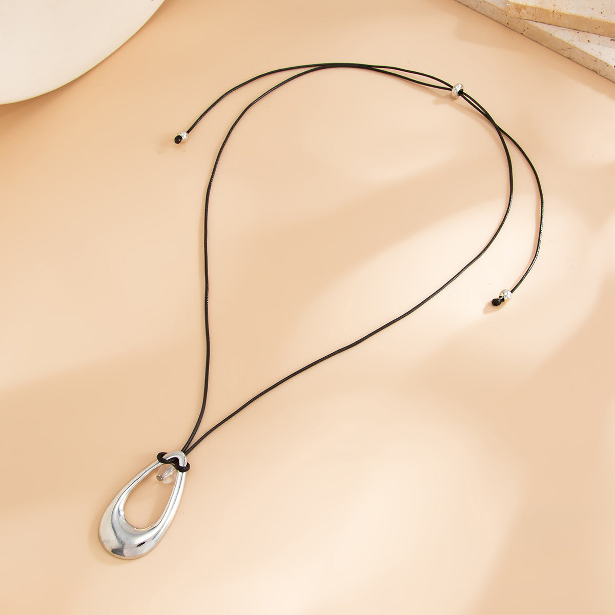 Minimalist Geometric Teardrop Zinc Alloy Pendant Plated Wax Cord Necklace for Women
