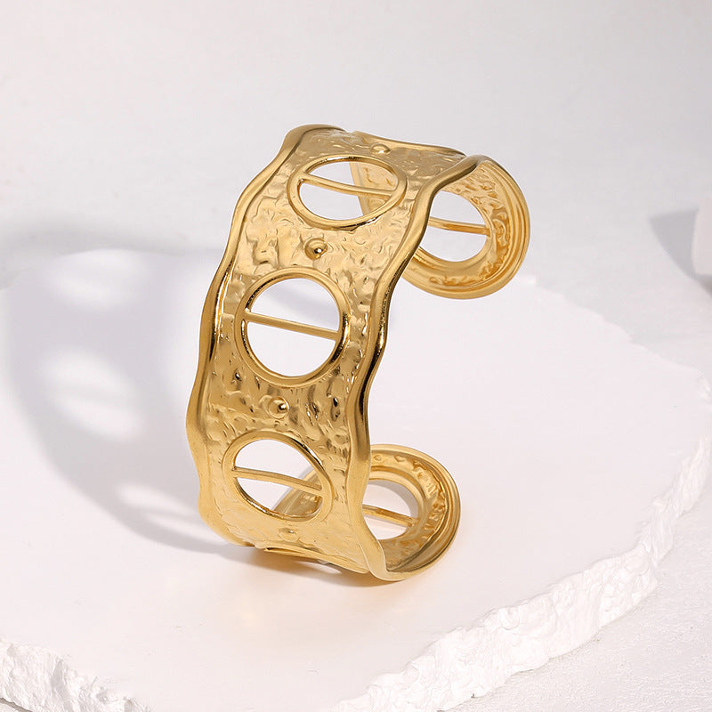 Minimalist Stainless Steel Open Bangle Bracelet with 18K Gold Plating for Women, Hypoallergenic and Fade-Resistant