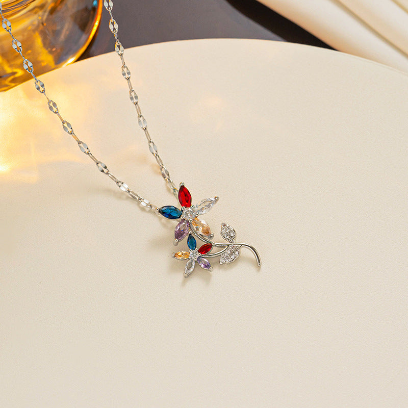 Vintage Floral Blossom Pendant Necklace for Women Made of Titanium Steel with Rhinestone Inlay and Polished Waterwave Chain