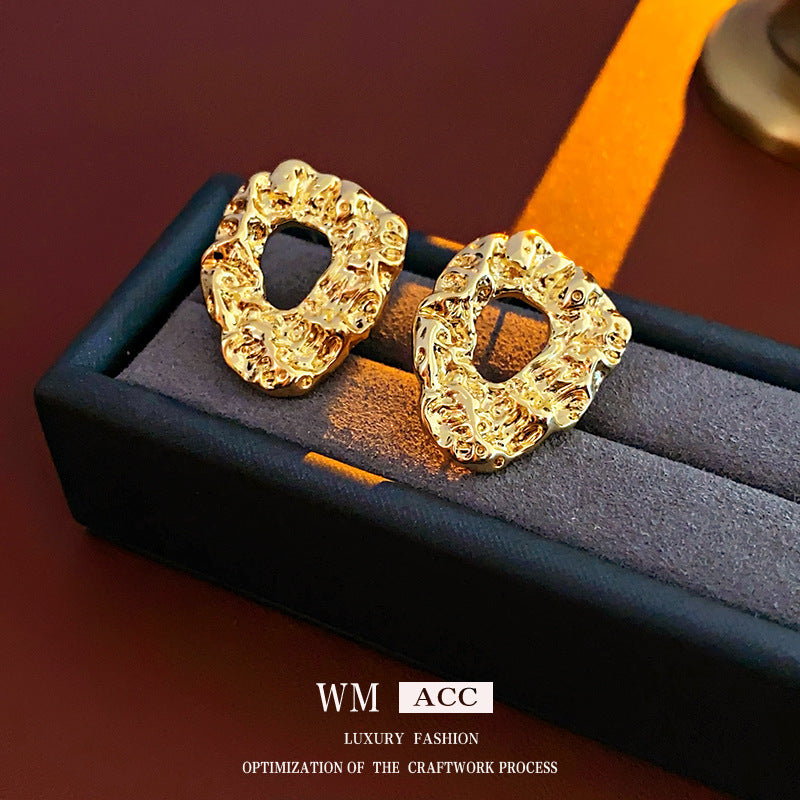 Pendientes colgantes de metal con acabado chapado, diseño floral geométrico de corazón, estilo vintage chic para mujer