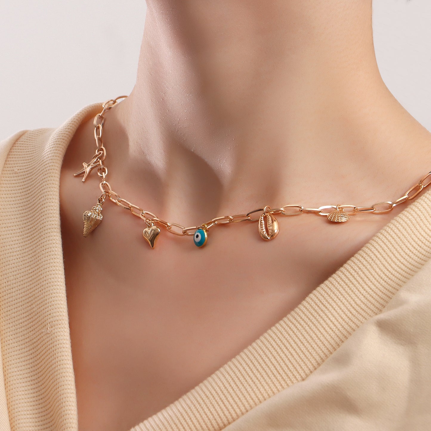 Minimalist Seashell and Starfish Pendant Necklace for Women with Geometric Shape Alloy Chain and Plated Finish