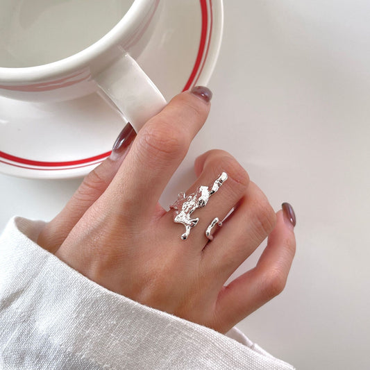 Anillo de plata de ley 925 elegante y minimalista, geométrico irregular con textura abstracta, banda abierta ajustable para mujer