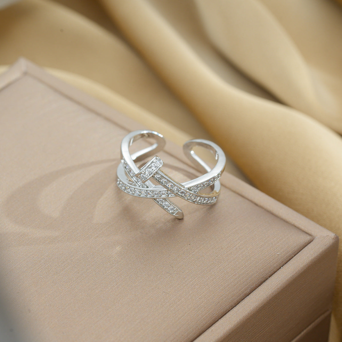 Minimalist Geometric Open Ring in Titanium Steel with Gold Plating and Full Zirconia Inlay for Women