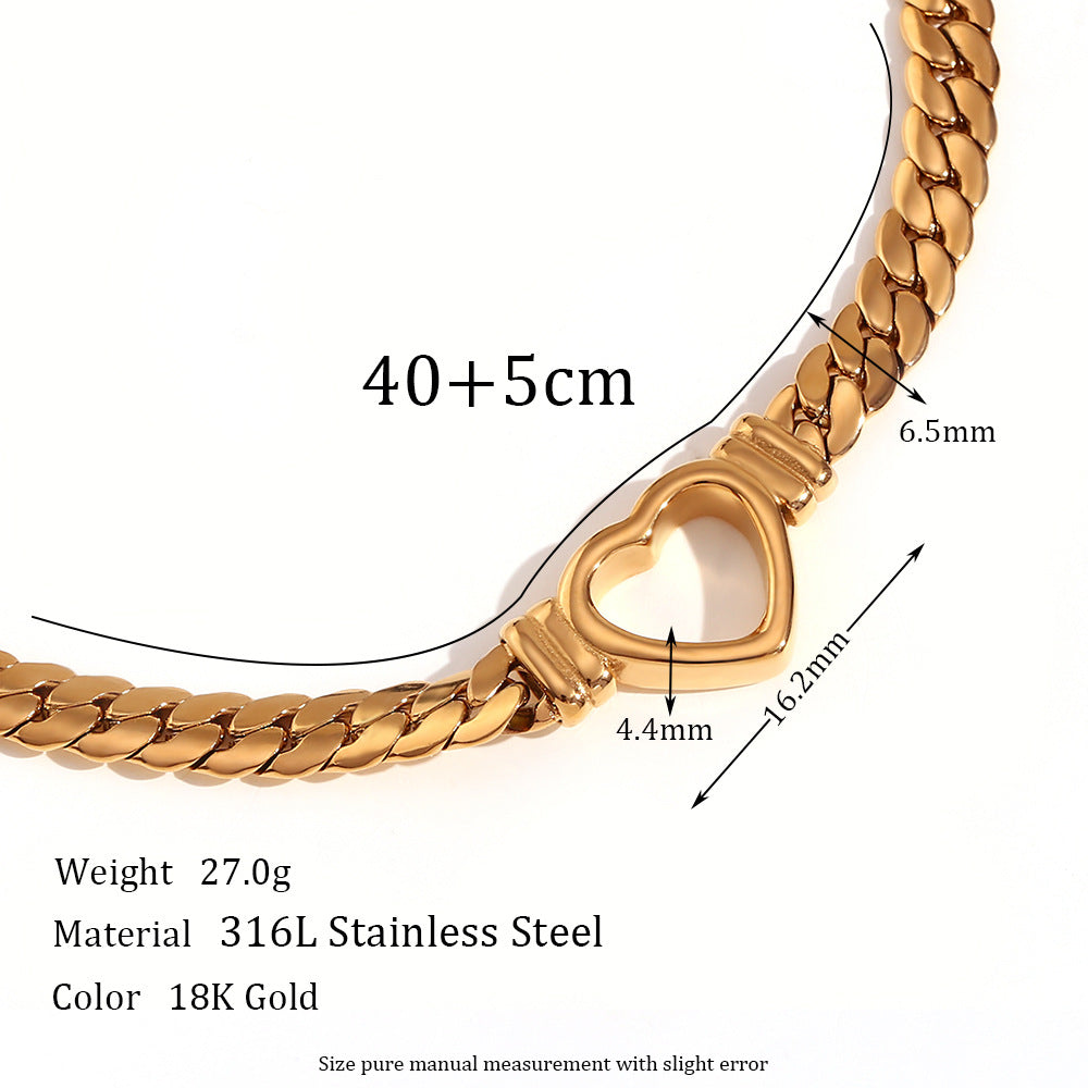 Collar con Colgante de Corazón Hueco Minimalista de Moda en Acero Inoxidable con Baño de Oro de 18K para Mujer