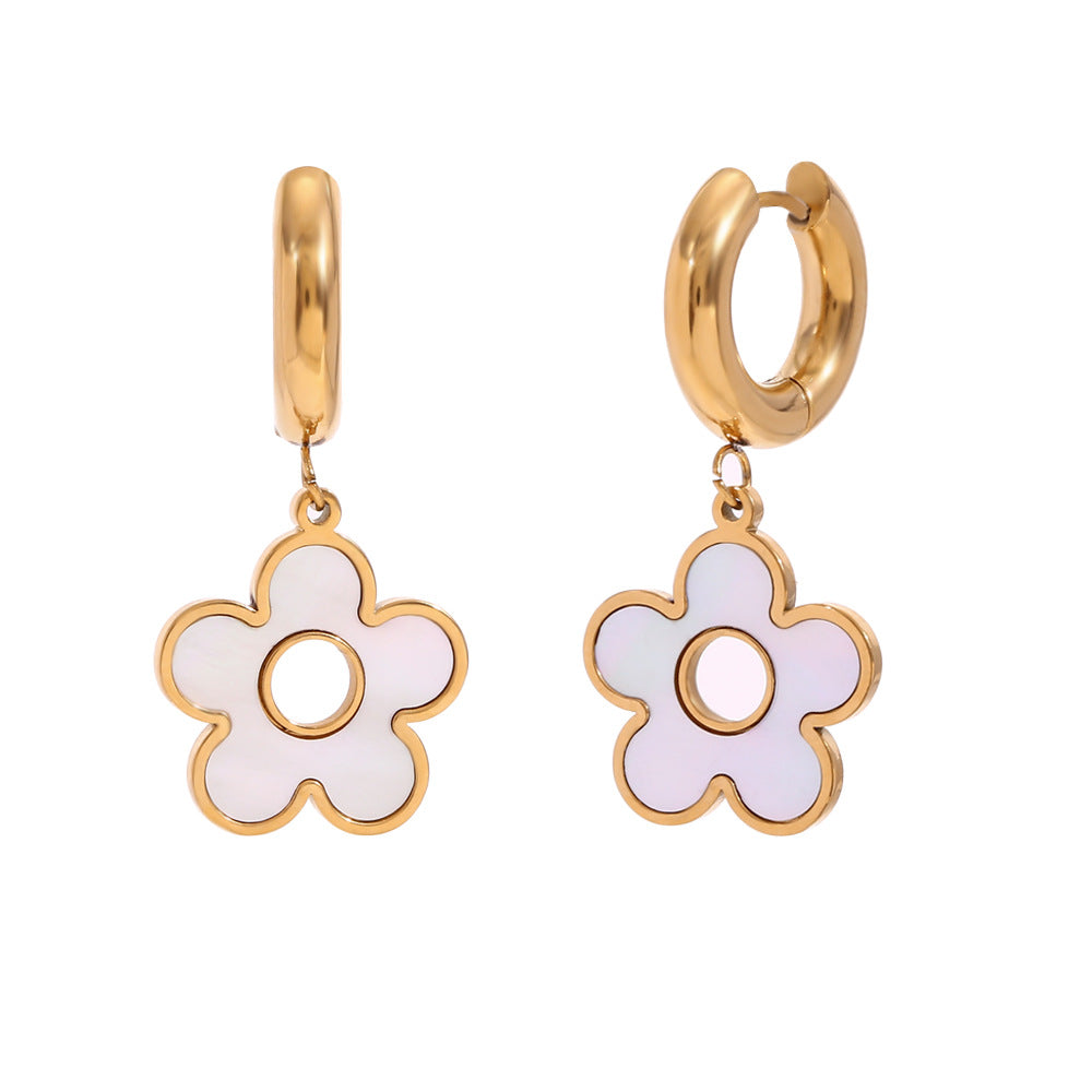 Fashionable Minimalist Heart and Floral Stainless Steel Earrings with 18K Gold Plating Hollow Seashell Pendant and Thick Hoop Design