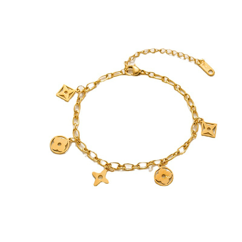 Luxury Style Rhombus-Shaped Titanium Steel Plated Tassel Bracelet for Women with Clover Cutout Design