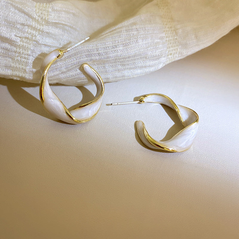 Chic Vintage Heart-Shaped Enamel Earrings with 925 Sterling Silver Posts for Women