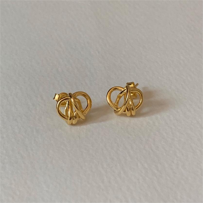 Minimalist Sweet 925 Sterling Silver Plated Geometric Letter Knot Stud Earrings