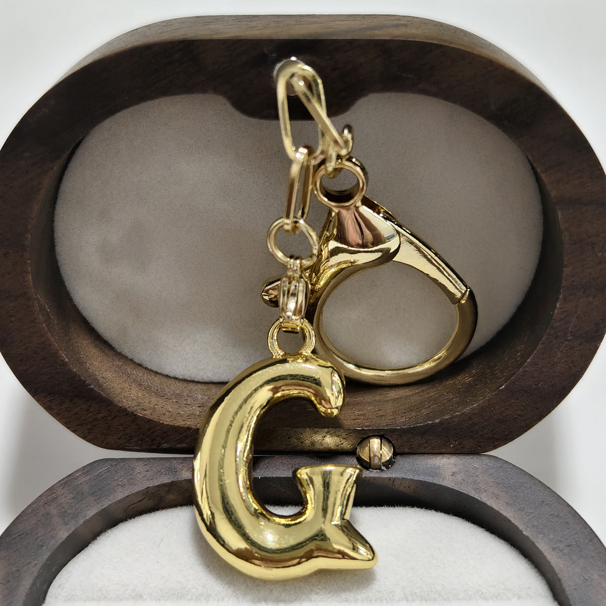 Minimalist 18K Gold Plated Letter Pendant Keychain for Brass