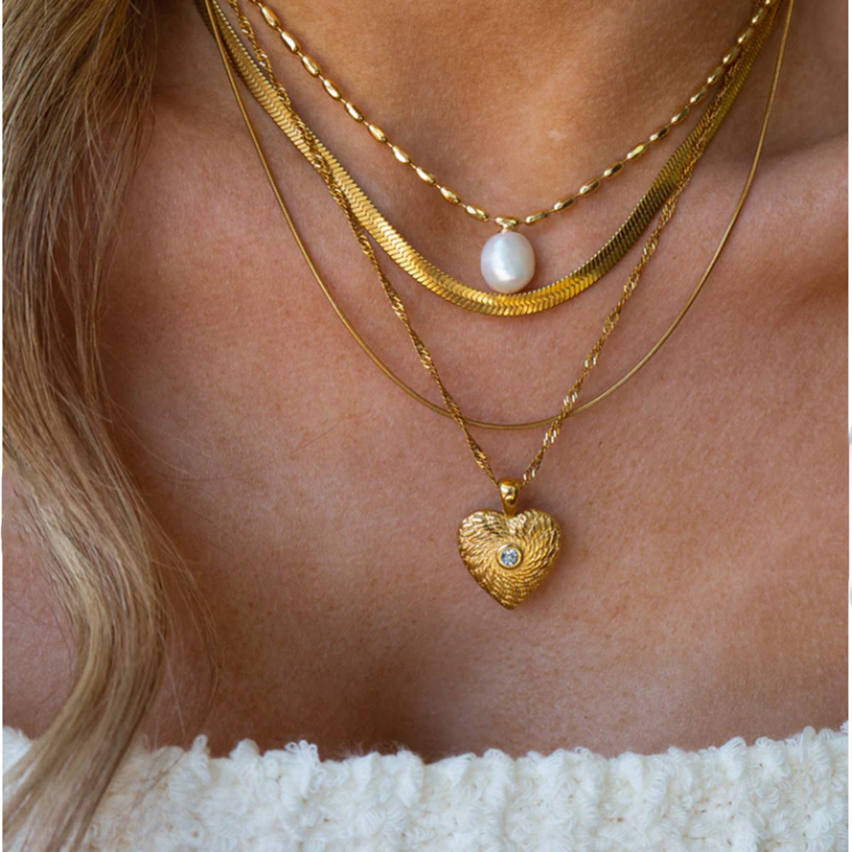 Elegante collar con dije de acero inoxidable en forma de lágrima con incrustaciones de nácar, acabado chapado, cadena de clavícula minimalista a la moda para mujer