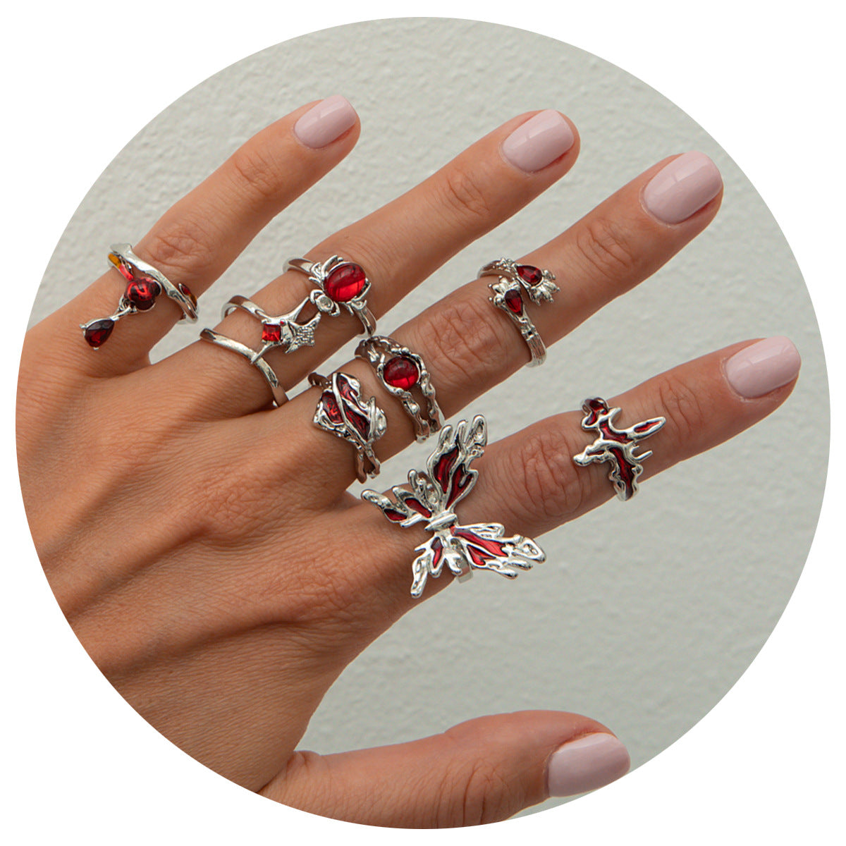Anillo de Mariposa Líquida de Lava Arrugada Irregular para Mujer Banda de Aleación con Acabado Esmaltado