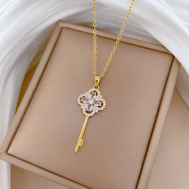 Sweet Minimalist Geometric Rhinestone Clover Key Pendant Titanium Steel Necklace for Unisex