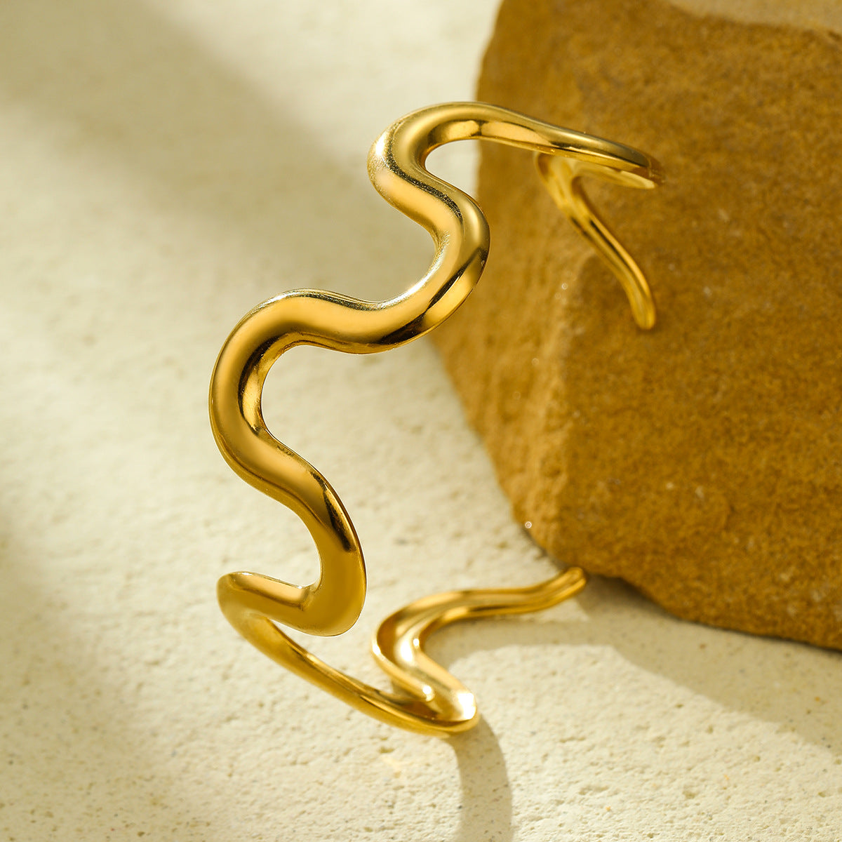 Set di Collane da Donna alla Moda in Acciaio al Titanio a Forma di Onda con Placcatura in Oro 18K