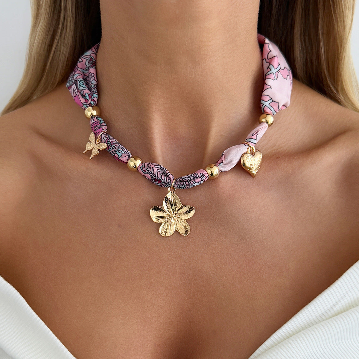 Sweet Plated Zinc Alloy Starfish Butterfly Pendant Necklace for Women
