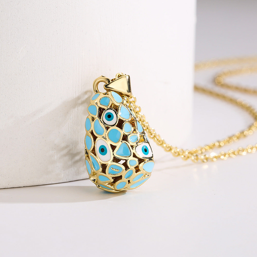 Minimalist Geometric Eye-Shaped Pendant Necklace for Women with Copper Base and 18K Gold Plating and Enamel Finish