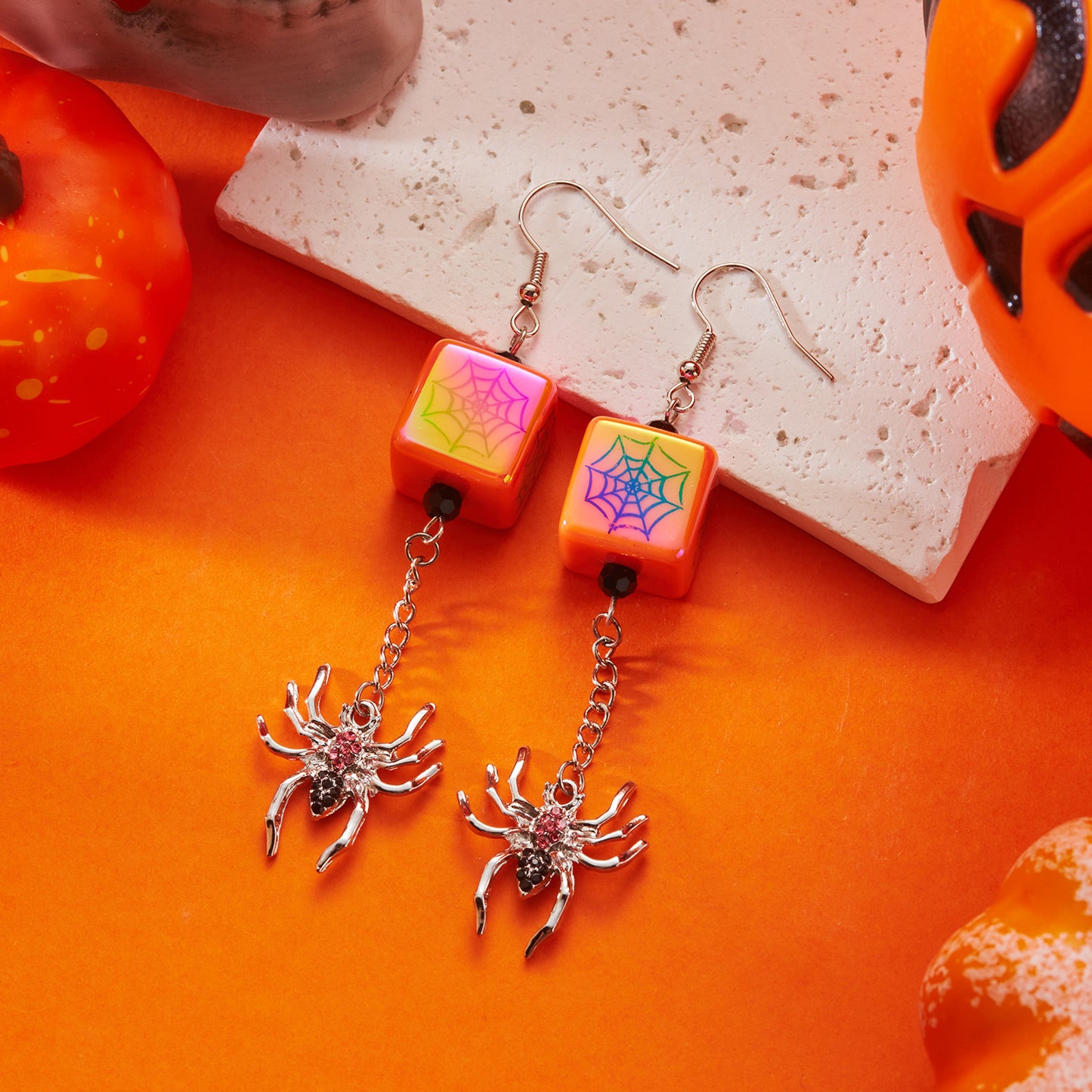 Pendientes de calavera y araña estilo ciberpunk para mujer, de aleación galvanizada, joyería de Halloween con estética oscura