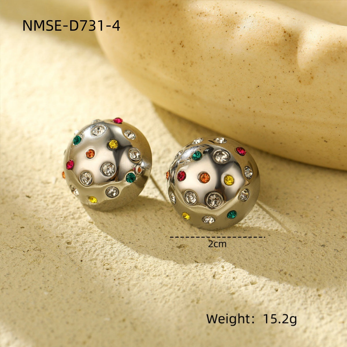Aretes de acero inoxidable geométricos vintage con circonita colorida y acabado chapado