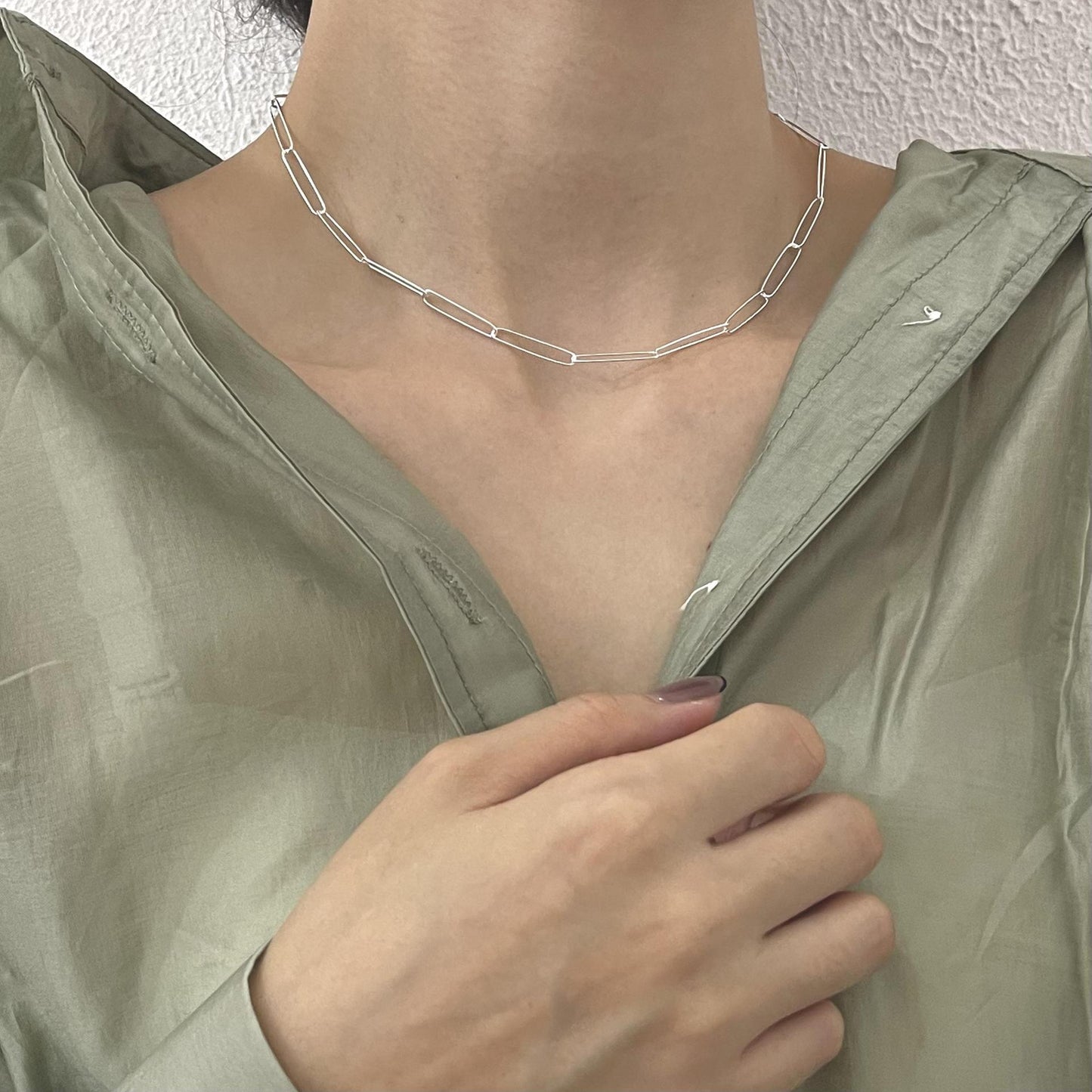 Girocollo Minimalista Geometrico da Donna in Argento Sterling 925 con Estetica dai Toni Freddi