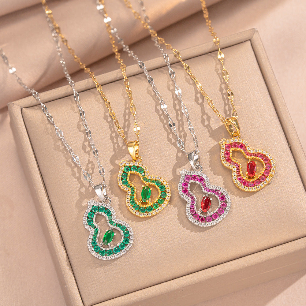 Collana con Ciondolo a Zucca Cava in Stile Vintage in Rame Placcato Oro 18K con Catena in Acciaio al Titanio da Donna