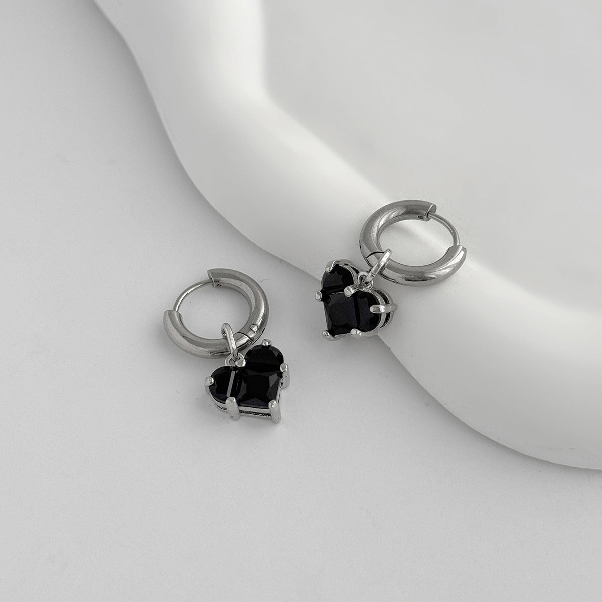 Sweet Heart Shaped Titanium Steel Acrylic Rhinestone Plated Earrings for Women
