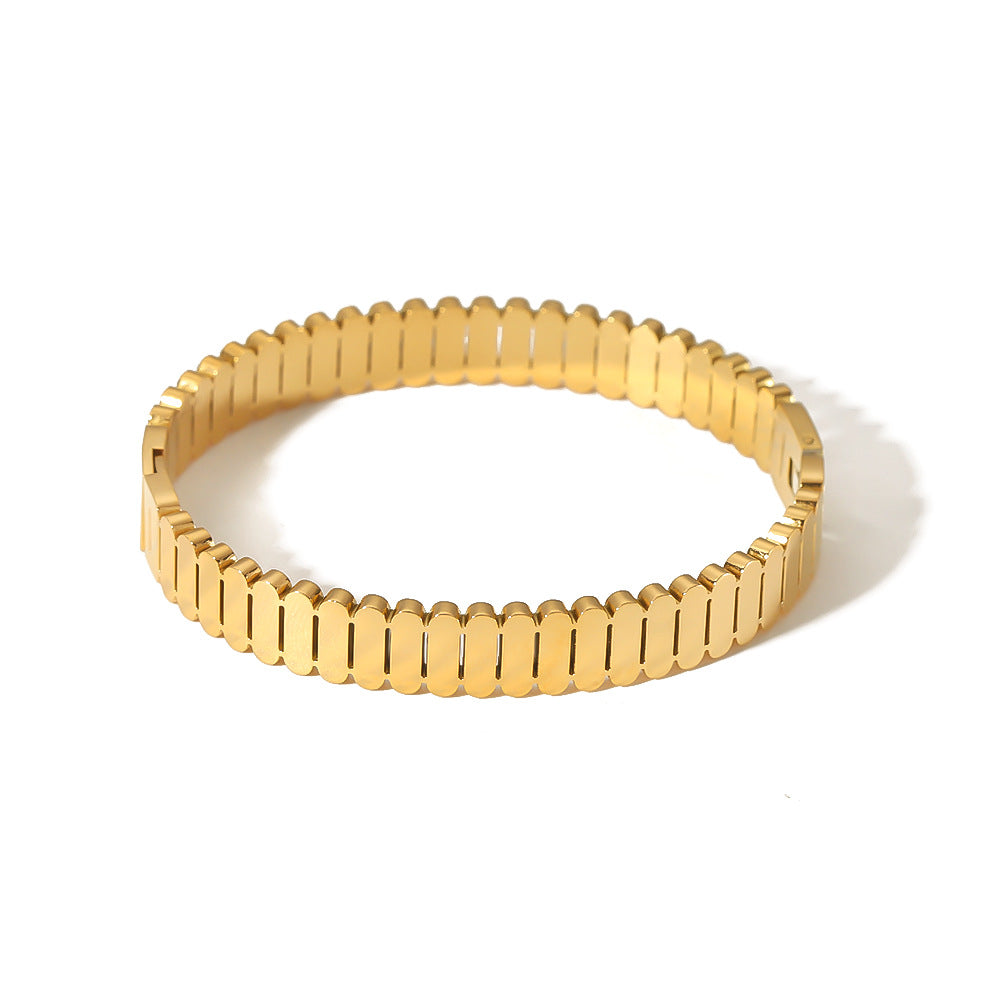 Minimalist Oval Hollow-Out Toggle Bracelet in Stainless Steel with 18K Gold Plating for Women