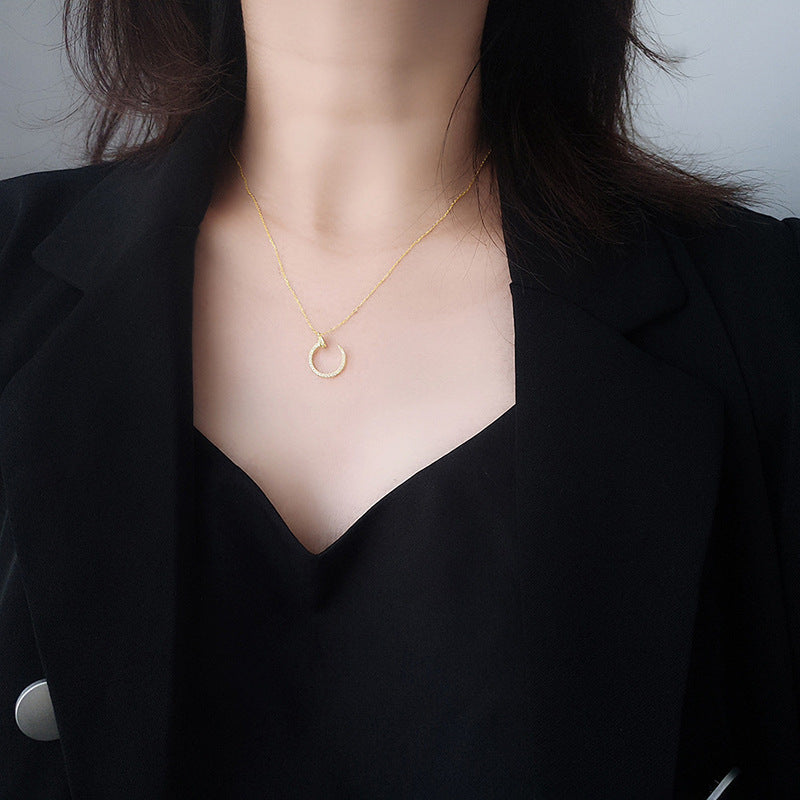 Minimalist Geometric Titanium Steel Nail Necklace for Women with Rhinestone Inlay and Cross Chain