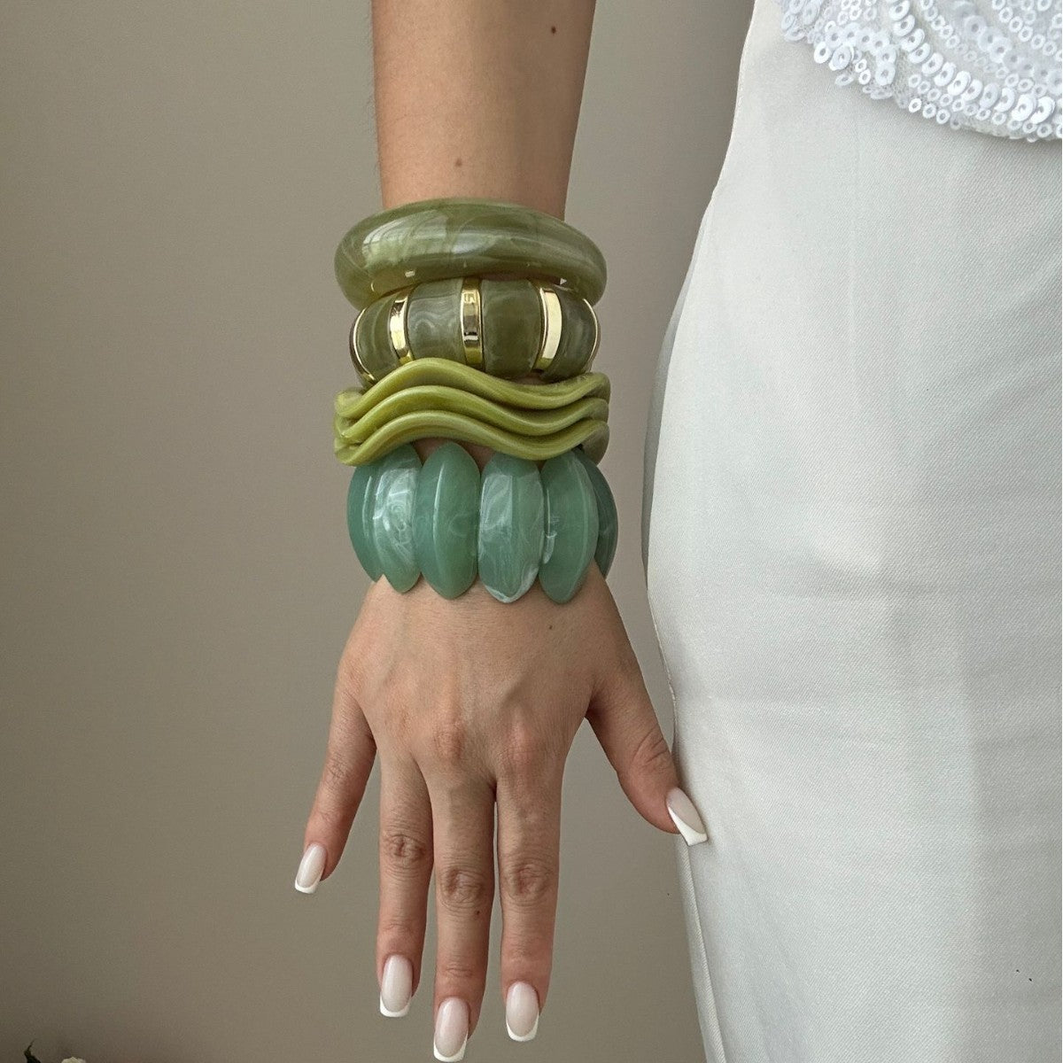 Bracciale da donna vintage in acrilico geometrico a goccia d'olio