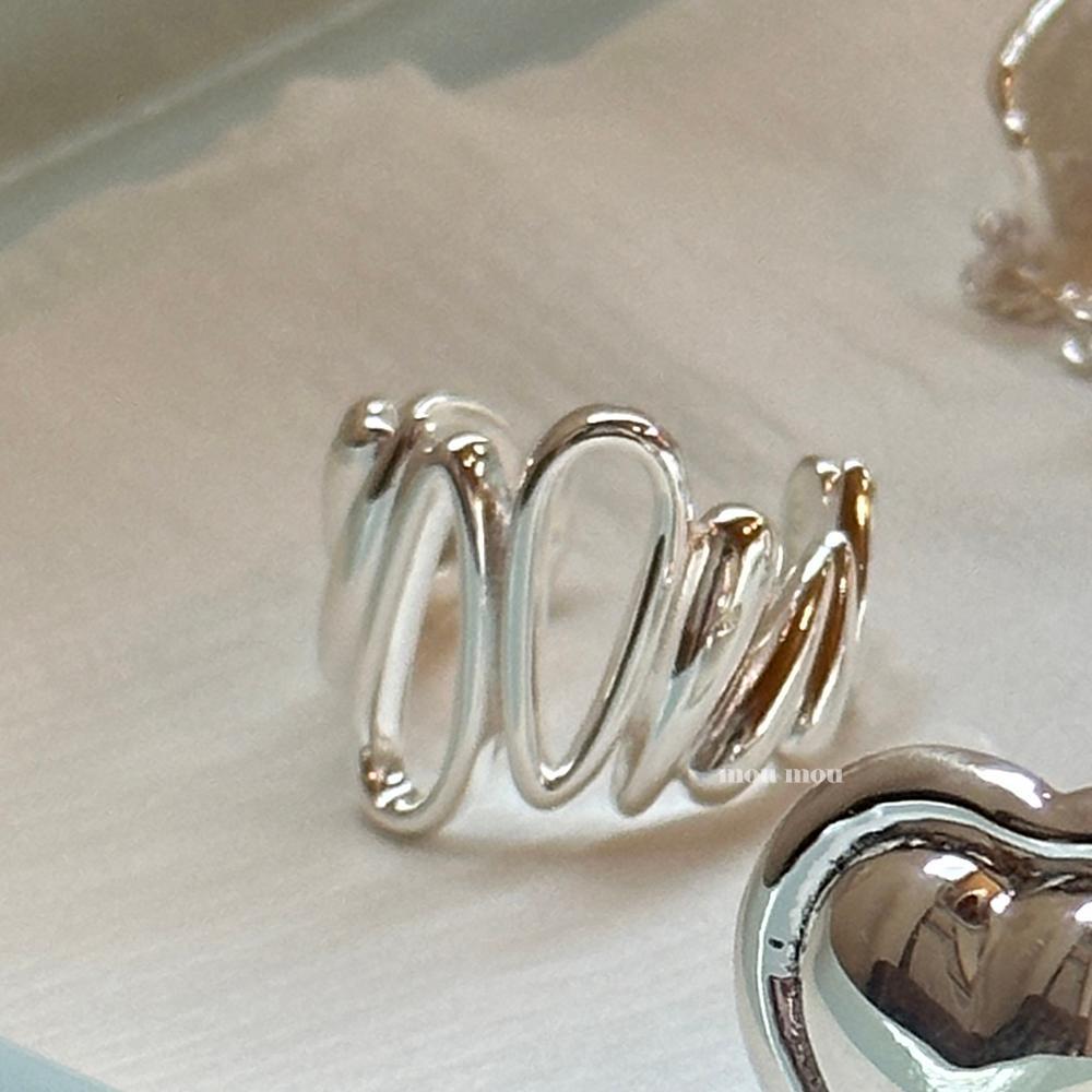 Anillo Minimalista de Plata de Ley 925 con Forma de Lágrima Irregular y Acabado Chapado para Mujer