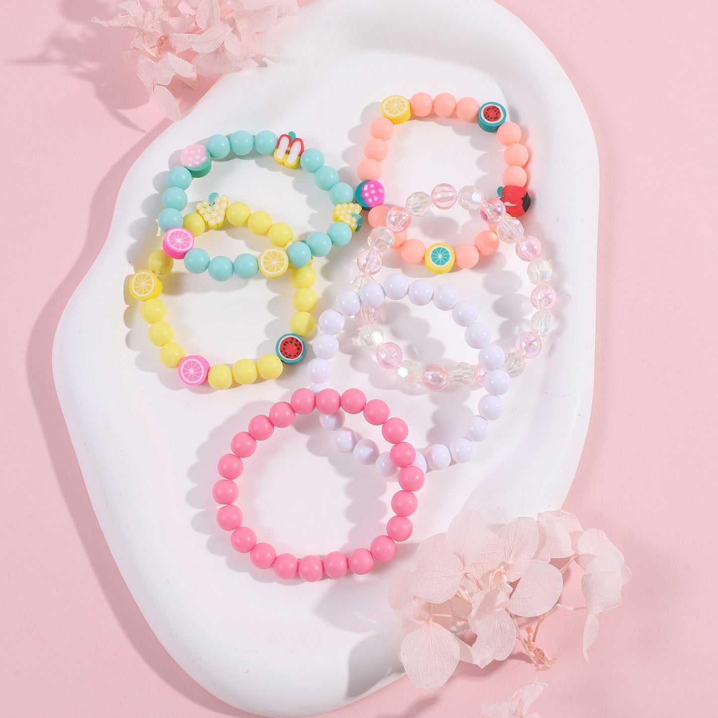 Cartoon Style Fruit-Shaped Resin Beaded Bracelet Set for Kids in Pastel Macaron Colors, Hypoallergenic Acrylic Beads with Handmade Craftsmanship