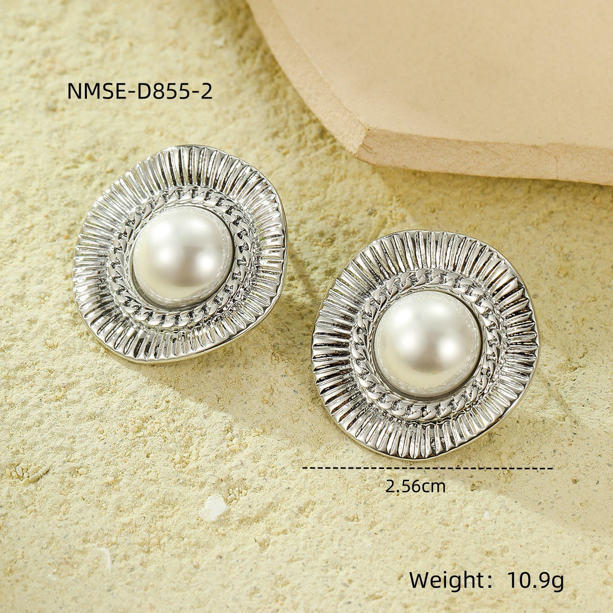 Pendientes de tuerca de acero inoxidable con forma de flor geométrica minimalista para mujer con acabado chapado