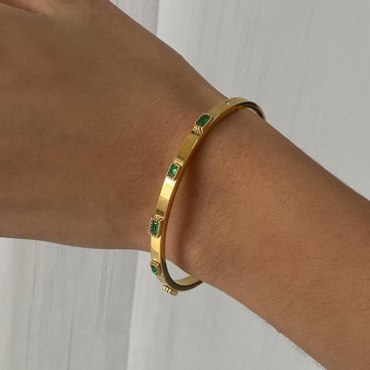 Fashion-Forward Geometric Stainless Steel Bracelet with Green Zirconia and Plated Finish