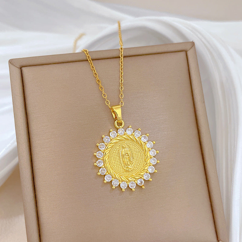 Sweet Round Geometric Rhinestone Inlay Titanium Steel Necklace with Brass Pendant for Unisex