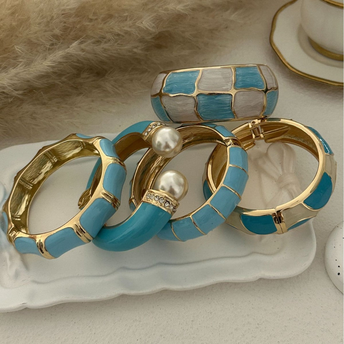 Exaggerated Vintage Round Geometric Drip Oil Plated Alloy Cuff Bracelet